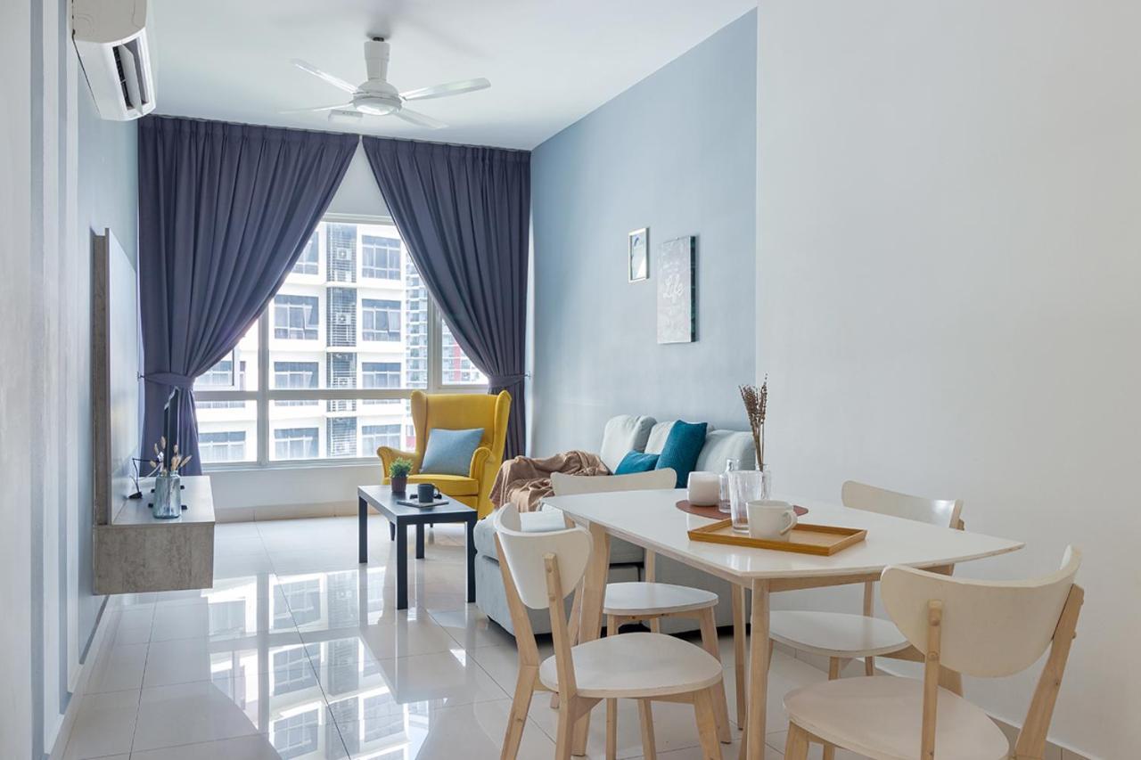 Crest Apartment